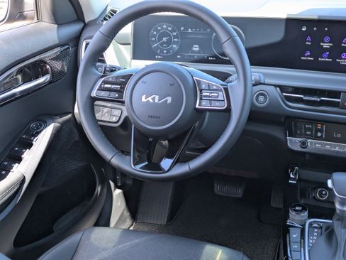 New 2026 Kia Seltos EX AWD/4WD image 17