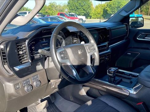 Used 2024 Chevrolet Silverado 1500 RST w/ Convenience Package II AWD/4WD image 11