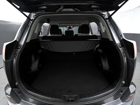 Used 2017 Toyota RAV4 XLE image 36