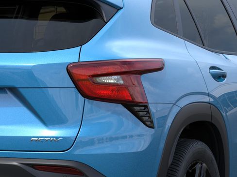 New 2026 Chevrolet Trax ACTIV w/ Driver Confidence Package FWD image 12