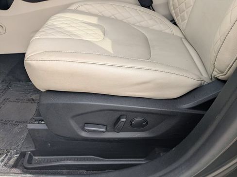 Used 2023 Ford Edge Titanium w/ Cargo Accessory Package AWD/4WD image 19