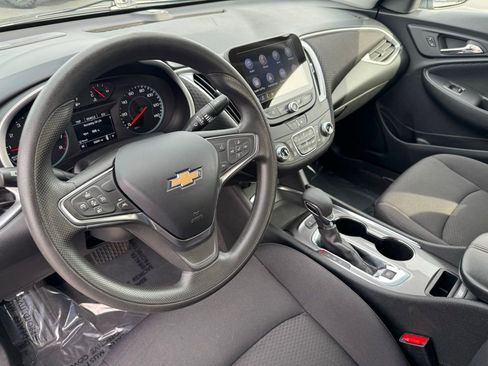 Used 2024 Chevrolet Malibu LT image 16