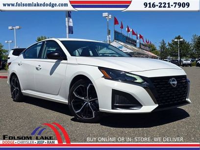Used 2024 Nissan Altima 2.5 SR