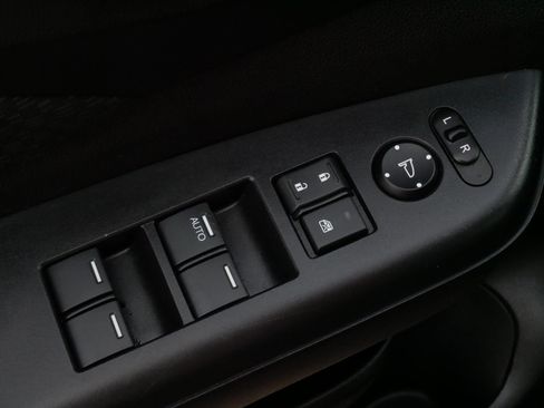 Used 2016 Honda CR-V EX image 19