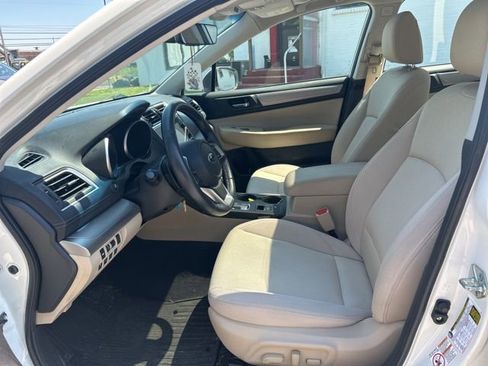 Used 2018 Subaru Legacy 2.5i Premium AWD/4WD image 12