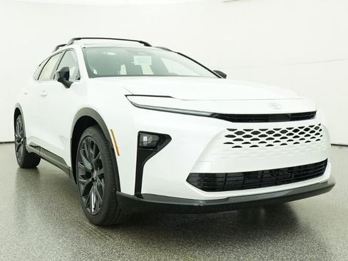 New 2026 Toyota Crown Signia AWD/4WD image 30