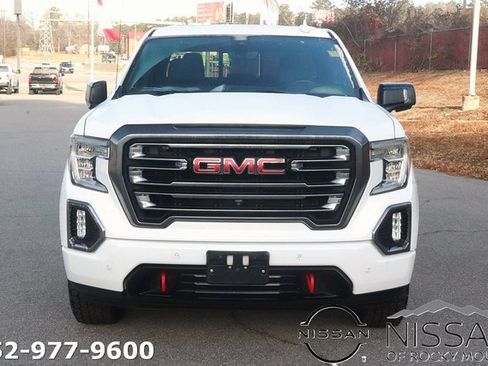 Used 2020 GMC Sierra 1500 AT4 w/ AT4 Premium Package image 2