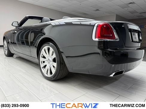 Used 2019 Rolls-Royce Dawn image 14