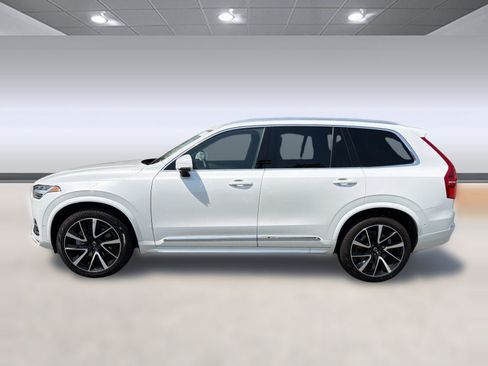Used 2023 Volvo XC90 B6 Plus w/ Protection Package Premier AWD/4WD image 2
