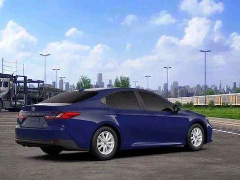 New 2026 Toyota Camry LE AWD/4WD image 98