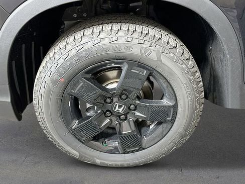New 2026 Honda Ridgeline Black Edition image 9