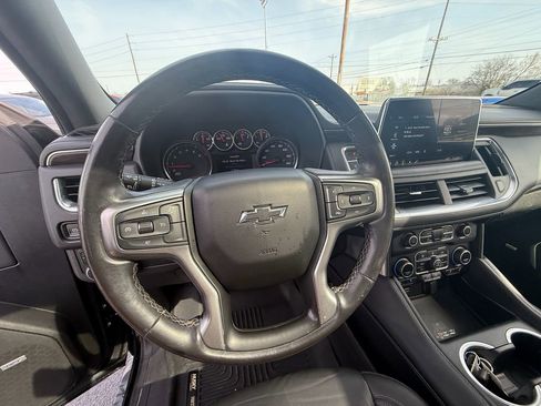 Used 2021 Chevrolet Suburban Z71 w/ Rear Media and Nav Package image 16