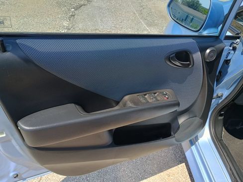 Used 2008 Honda Fit Sport image 5