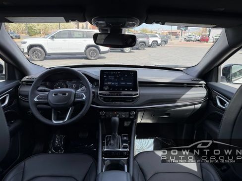 New 2026 Jeep Compass Limited AWD/4WD image 9