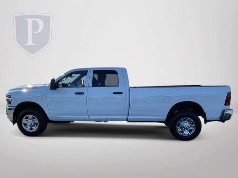 New 2026 RAM 3500 Tradesman w/ Chrome Appearance Group A AWD/4WD image 5