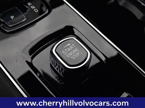 New 2026 Volvo XC90 B6 Plus w/ Protection Package Premier image 15