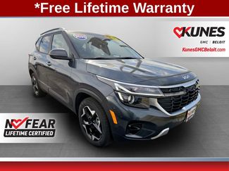 Used 2025 Kia Seltos S video 1