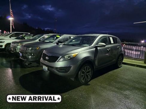 Used 2016 Kia Sportage LX image 1