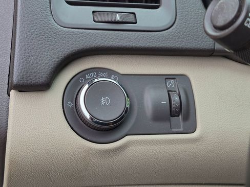 Used 2011 Buick Regal CXL Turbo w/ TO2 Preferred Equipment Group FWD image 16