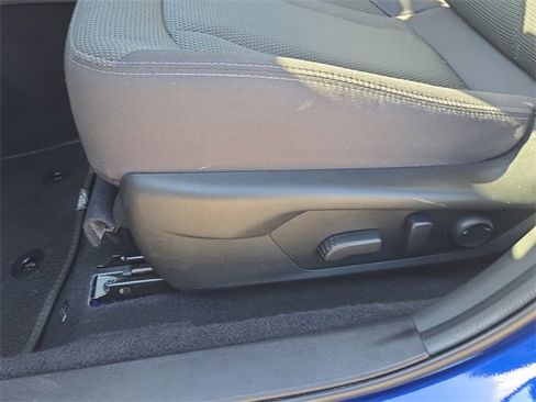 Used 2024 Subaru Crosstrek 2.0i Premium image 21