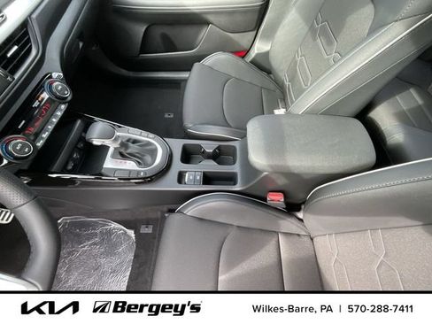 Certified 2024 Kia Forte GT-Line FWD image 14
