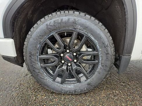 Used 2023 GMC Sierra 1500 Elevation AWD/4WD image 7