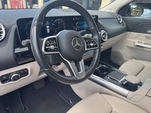 Used 2021 Mercedes-Benz GLA 250 4MATIC image 17