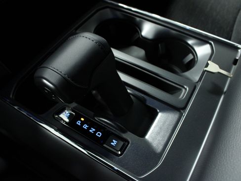 New 2025 Ford F150 XLT w/ Equipment Group 302A MID image 23