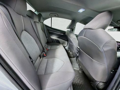 Used 2022 Toyota Camry LE FWD image 28