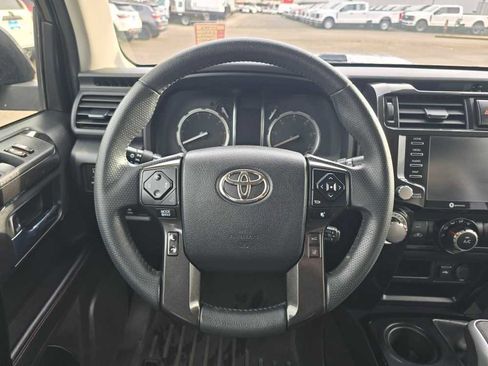 Used 2021 Toyota 4Runner TRD Off-Road Premium image 11