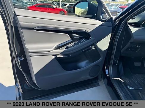 Used 2023 Land Rover Range Rover Evoque SE AWD/4WD image 22