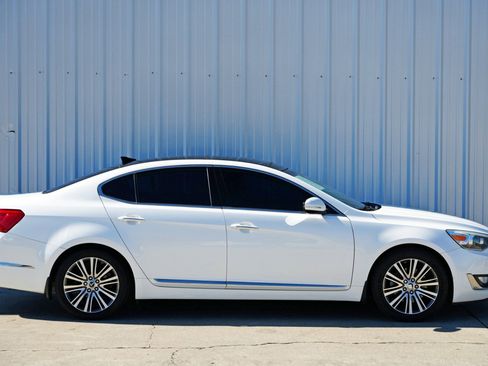 Used 2014 Kia Cadenza Premium w/ Luxury Package image 50