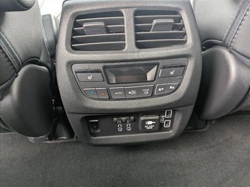 Used 2022 Honda Pilot Elite image 25