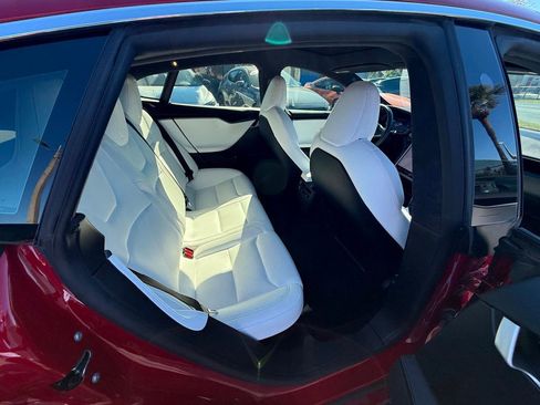 Used 2020 Tesla Model S AWD image 27