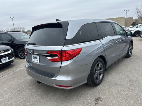 Certified 2023 Honda Odyssey EX image 5