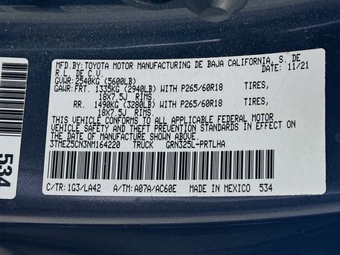 Used 2022 Toyota Tacoma Limited RWD image 12