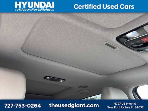 Used 2024 Hyundai Palisade Limited image 9