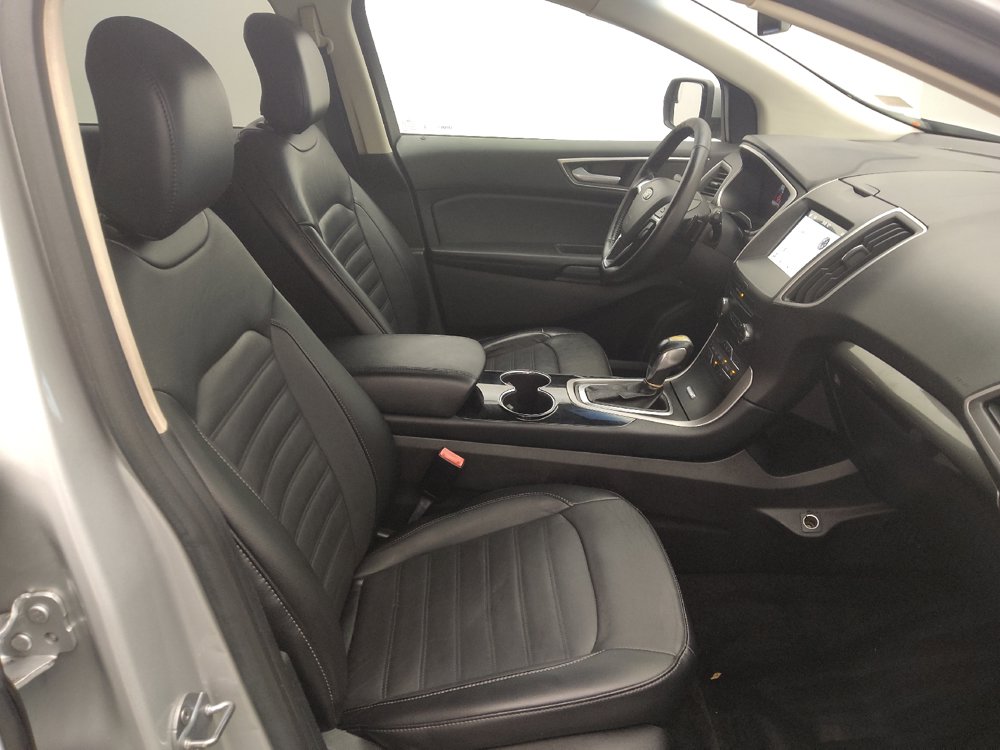 Used 2018 Ford Edge SEL w/ Equipment Group 201A AWD/4WD image 21