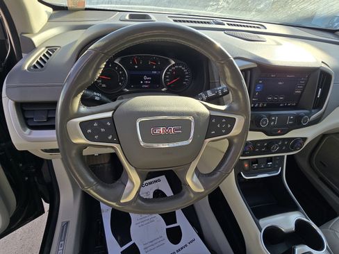 Used 2020 GMC Terrain Denali w/ GMC Pro Grade Package image 10