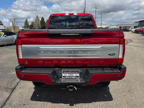 Certified 2017 Ford F350 Platinum w/ Platinum Ultimate Package AWD/4WD image 4