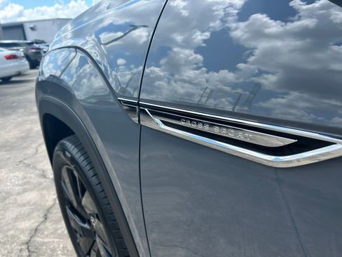 New 2026 Volkswagen Atlas Cross Sport SE image 24