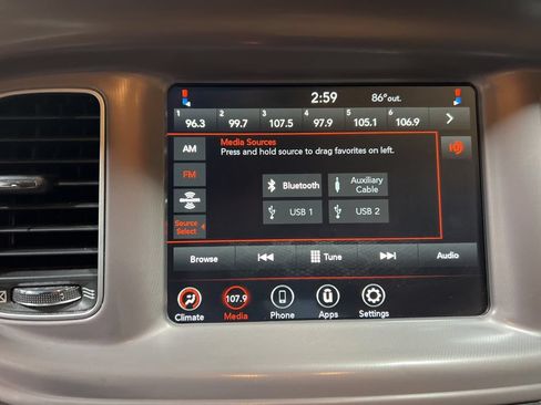 Used 2023 Dodge Charger SXT RWD image 34