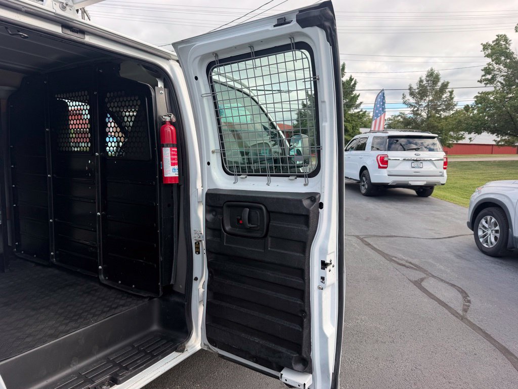 Used 2020 Chevrolet Express 2500 w/ Driver Convenience Package RWD image 19