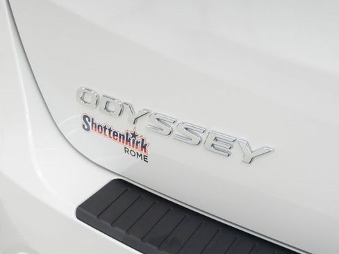 New 2026 Honda Odyssey EX-L image 8