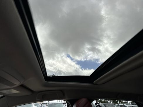 Used 2023 MAZDA CX-30 AWD 2.5 S w/ Preferred Package image 52