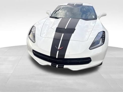 Used 2019 Chevrolet Corvette Stingray Coupe RWD image 6