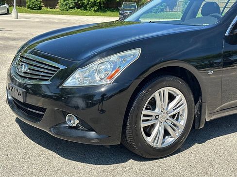 Used 2015 INFINITI Q40 AWD w/ Moonroof Package image 11