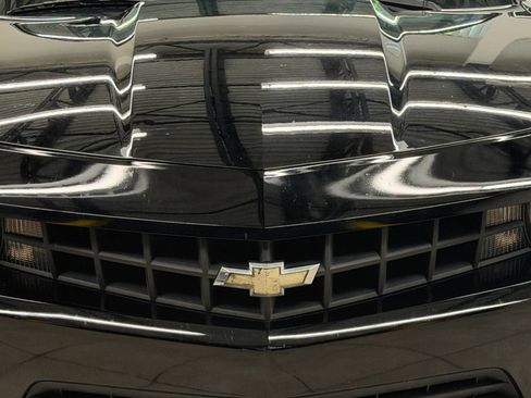 Used 2013 Chevrolet Camaro LS RWD image 5