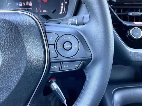 Certified 2026 Toyota Corolla SE FWD image 24
