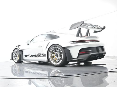 Used 2025 Porsche 911 GT3 RS RWD image 48
